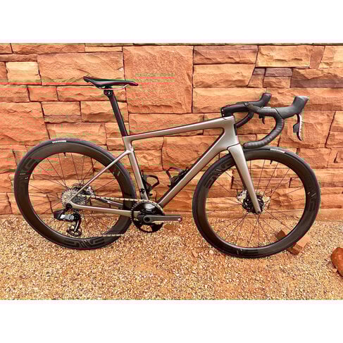 ENVE Enve Melee 52cm Custom  1x12 Sram D1 Red - CeramicSpeed - PreOwned