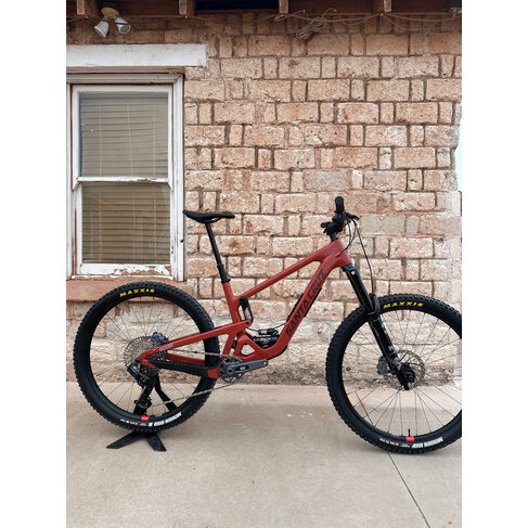 Santa Cruz 2026 Hightower 4 GX AXS Large Red RideWrapped