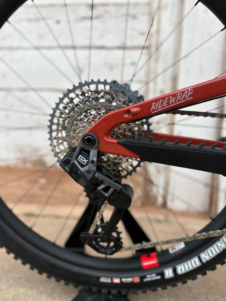 Santa Cruz 2026 Hightower 4 GX AXS Large Red RideWrapped