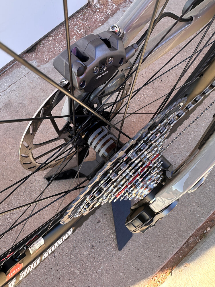 Santa Cruz 2026 Vala 1 C MX GX AXS SMALL GRAY