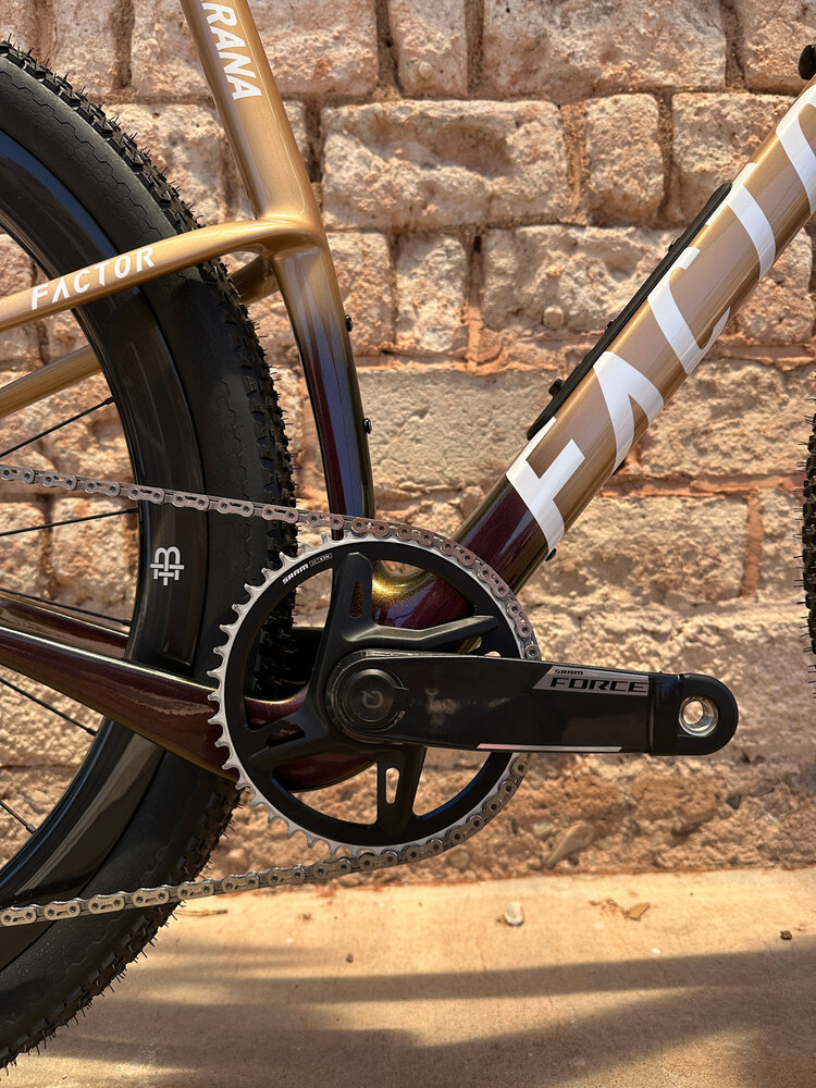 Factor Bikes Factor SARANA W/ SUSPENSION - FORCE XPLR W/ PM Prismatic Gold 54cm
