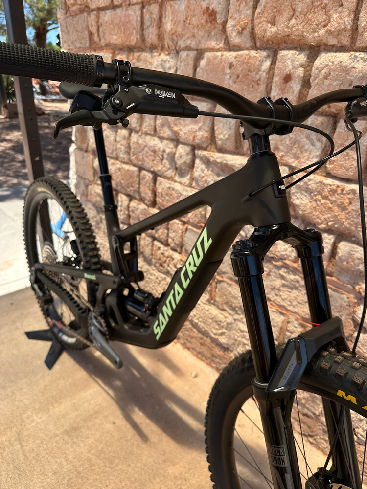 Santa Cruz Nomad 7 CC MX 27 GX AXS MEDIUM EARTH