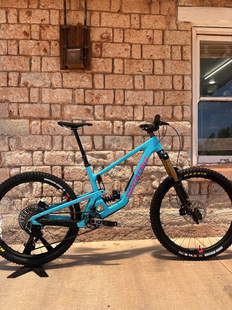 Santa Cruz Nomad 7 CC MX 27 X0 AXS Coil Reserve LARGE AQUA