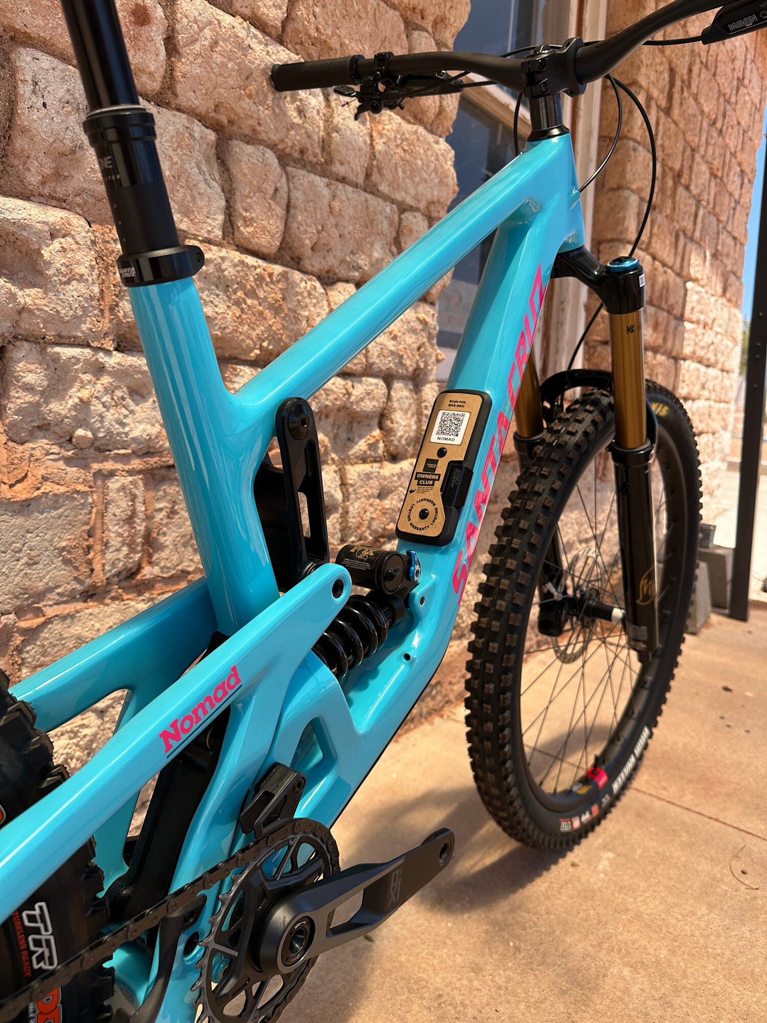 Santa Cruz Nomad 7 CC MX 27 X0 AXS Coil Reserve LARGE AQUA - iBB