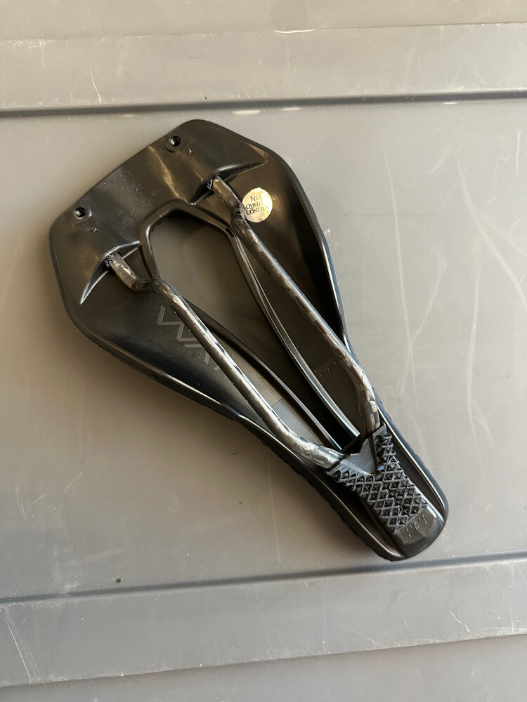 Selle Italia Watt 3D Carbonio Superflow