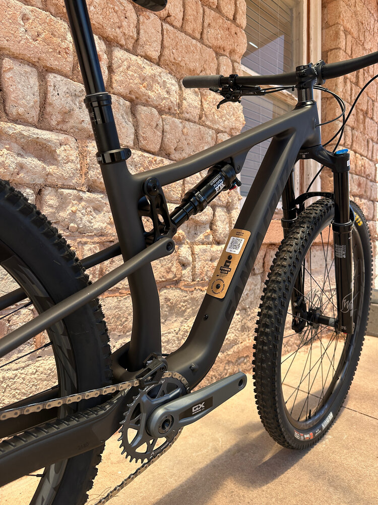 Santa Cruz Santa Cruz 2026 Blur 4 C TR GX AXS SMALL Carbon