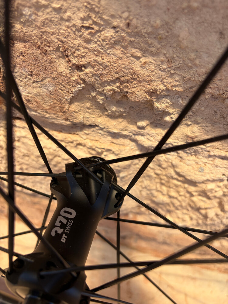 DT Swiss A 1800 Spline 30 Front 700c