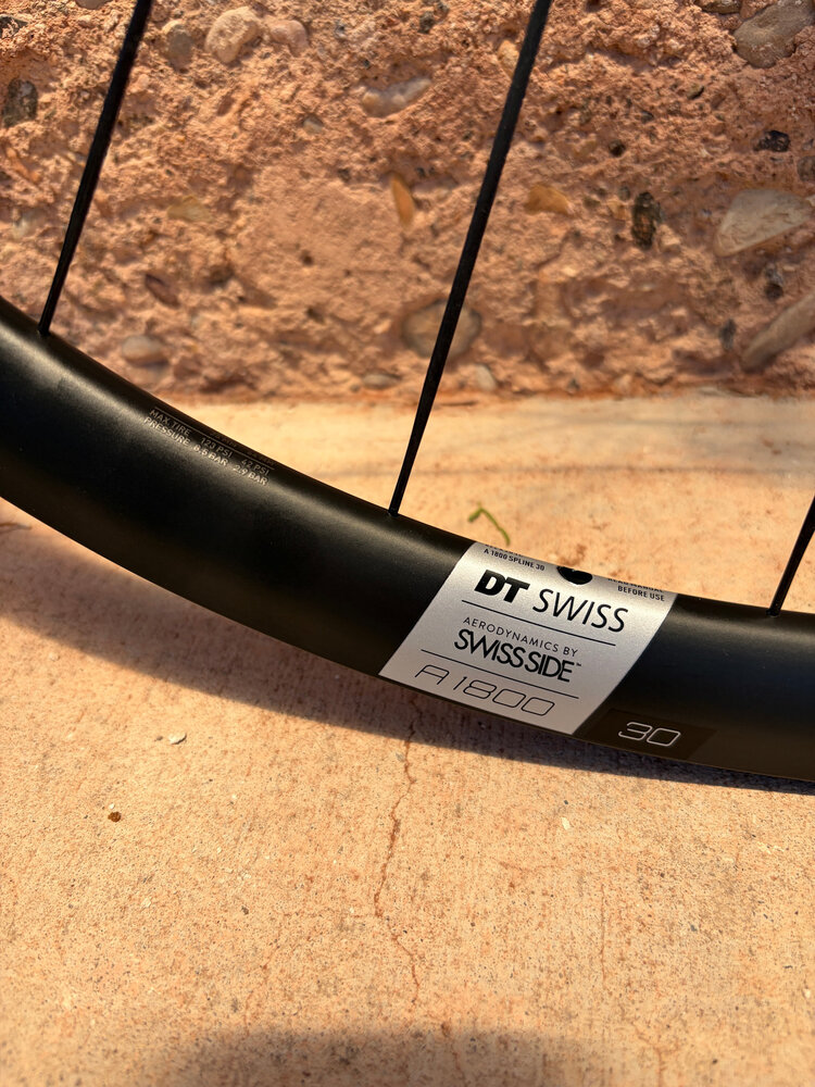 DT Swiss A 1800 Spline 30 Front 700c