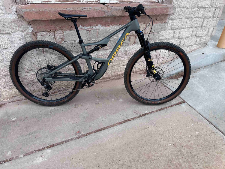Orbea 2024 Orbea OCCAM SL M30 Small Spaceship Green - Corn Yellow (Matt) - DEMO