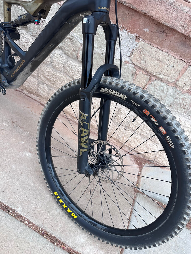 Orbea 2025 - ORBEA RISE LT H20 20mph - MEDIUM -  Diamond Black-Splash Olive Green (Matt) - DEMO