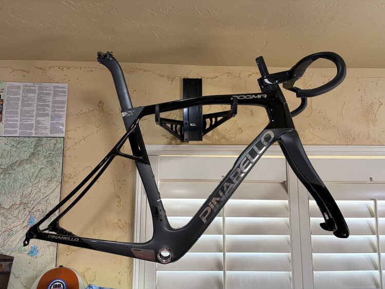 Pinarello Pinarello Dogma X Disc FrameKit - Purchase in store only