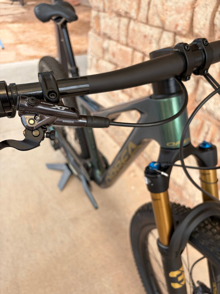 Orbea 2025 Orbea Oiz M10 AXS - Small - Seaweed Carbon View/Spaceship green