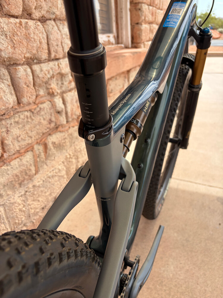Orbea 2025 Orbea Oiz M10 AXS - Small - Seaweed Carbon View/Spaceship green