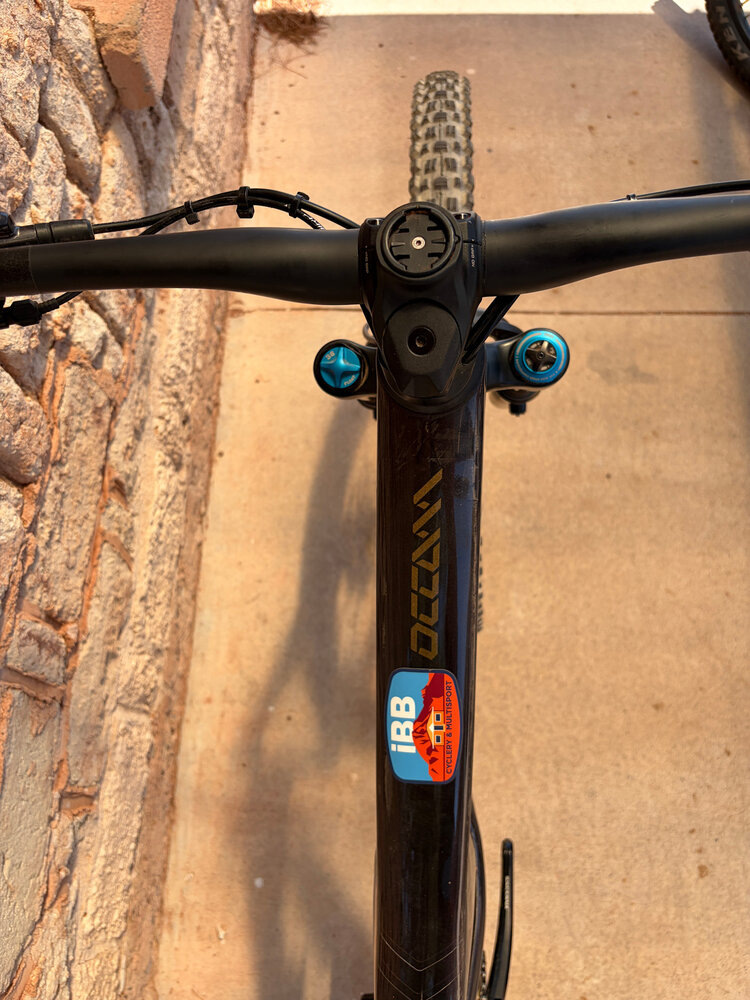 Orbea 2024 - ORBEA OCCAM LT M10 MEDIUM Cosmic Carbon View - Metallic Olive Green (Gloss) - DEMO
