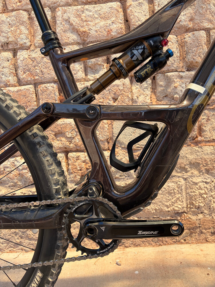 Orbea 2024 - ORBEA OCCAM LT M10 MEDIUM Cosmic Carbon View - Metallic Olive Green (Gloss) - DEMO
