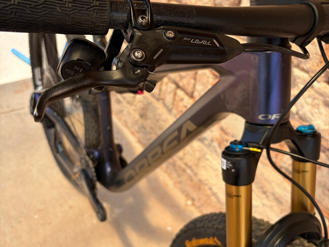 Orbea 2024 Orbea Oiz M-Team Medium Tanzanite Carbon View  ** PRE-OWNED**