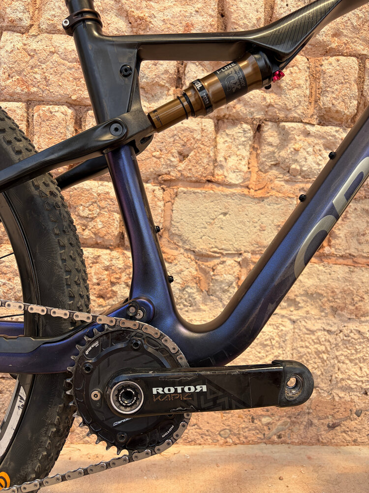 Orbea 2024 Orbea Oiz M-Team Medium Tanzanite Carbon View  ** PRE-OWNED**