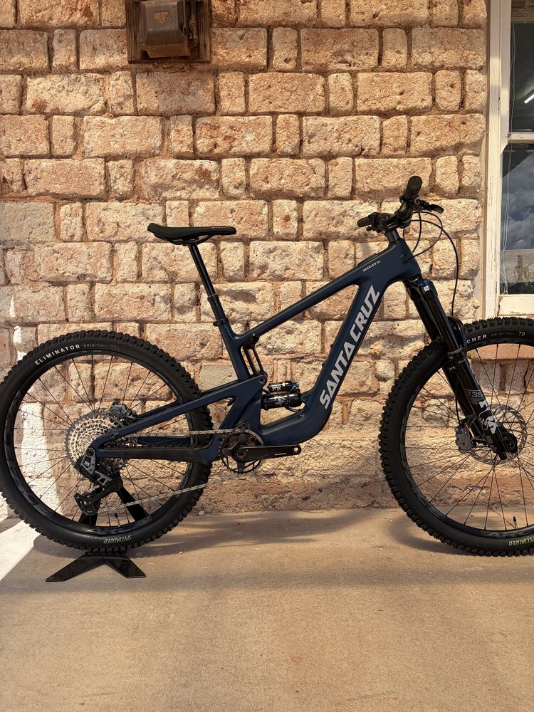 Santa Cruz 2025 Santa Cruz Heckler SL GX AXS Medium Blue Matte *Preowned*