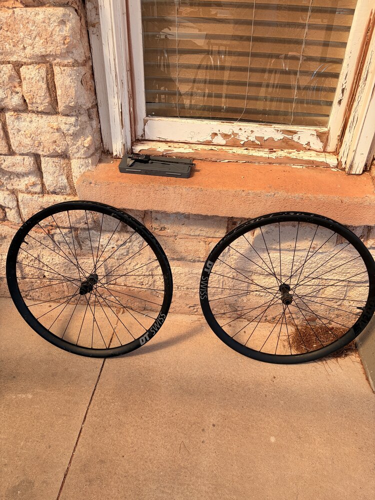 DT Swiss XMC 1200 Spline Wheelset  - 29", 15 x 110mm Boost, Center-Lock, Black **Preowned**