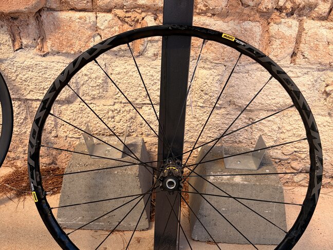 Mavic Crossmax Elite WTS 29" 15x100 Front Non-Boost **Preowned**