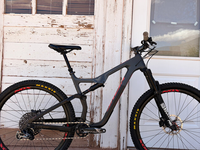 2019 Salsa Horsethief Large Grey/Red