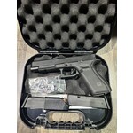 Glock Pre Owned 9mm Glock 34 Gen 5, 2 Mags, Hard Case, 4 optic plates - 135mm