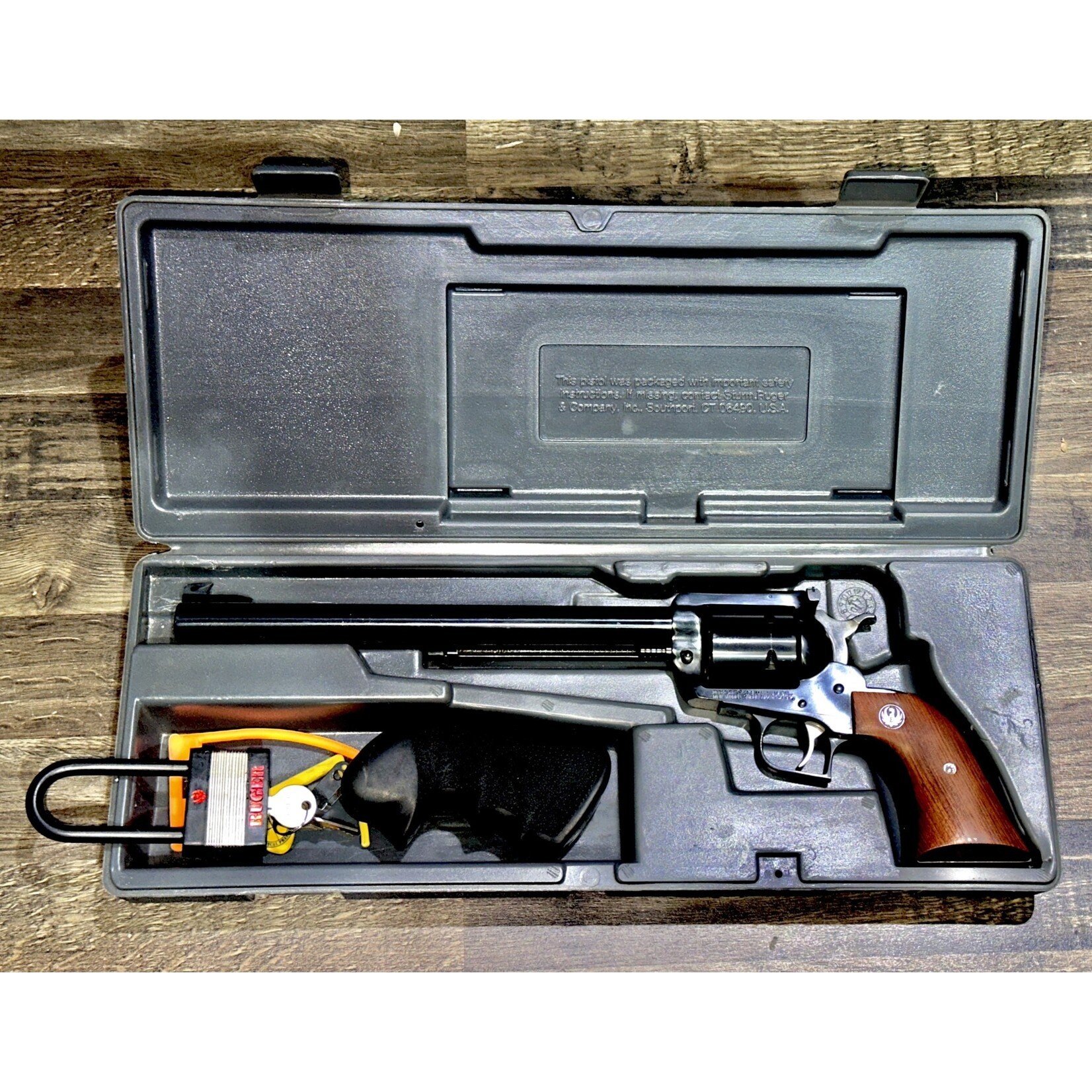 Ruger Pre Owned Ruger New Model Super Blackhawk Single Action Revolver 265mm 10.5 inch Barrel