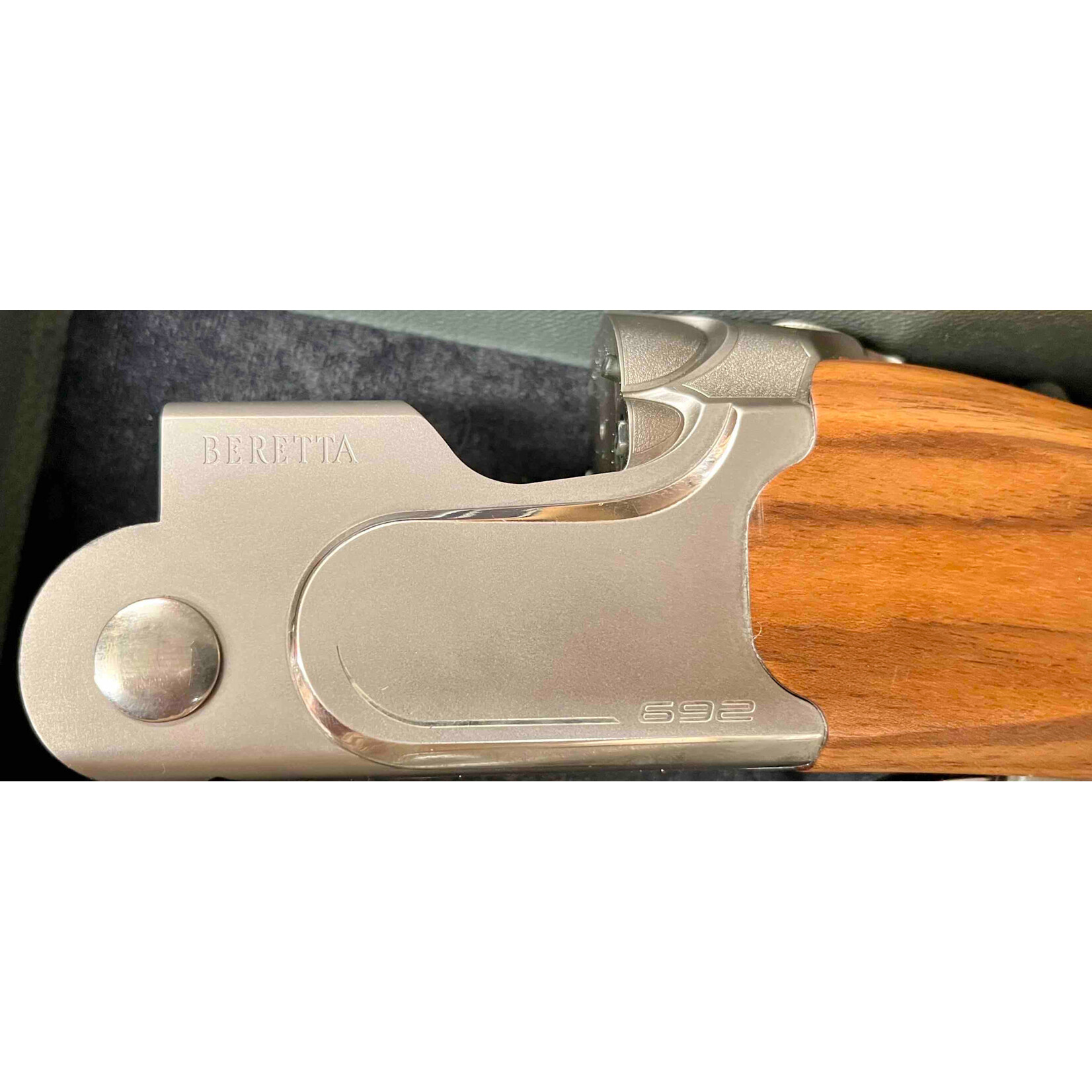 Beretta Pre Owned Beretta 692 Sporting RH 12G ext chokes 760mm