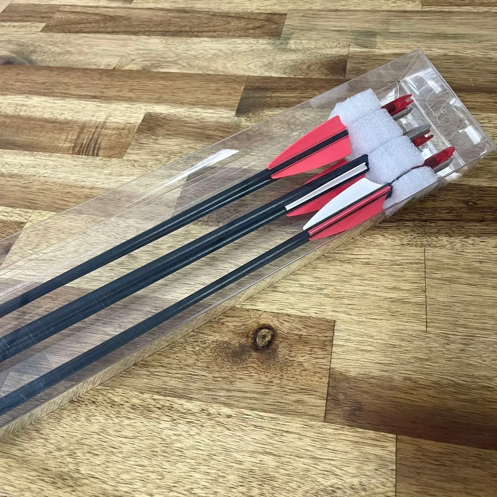 Alcock & Pierce Fibreglass 10-25lb Youth Target Arrow - 800 Spine - Red/White