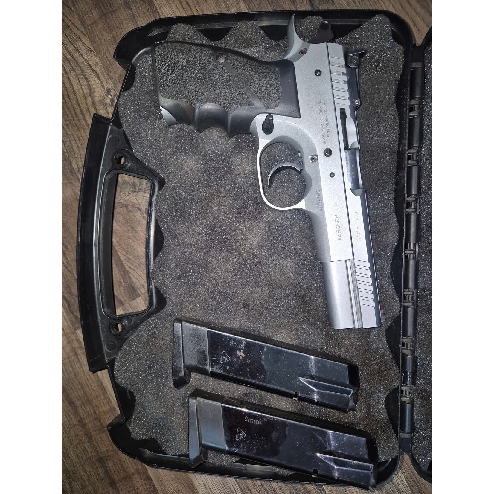 Tanfoglio Pre Owned Tanfoglion XL2 9mm 125mm with Black Hard Case and 2 Magazines
