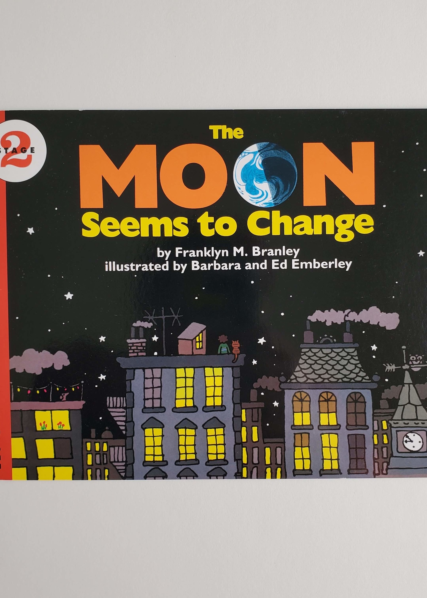 Harper Collins Childrens The Moon Seems to Change