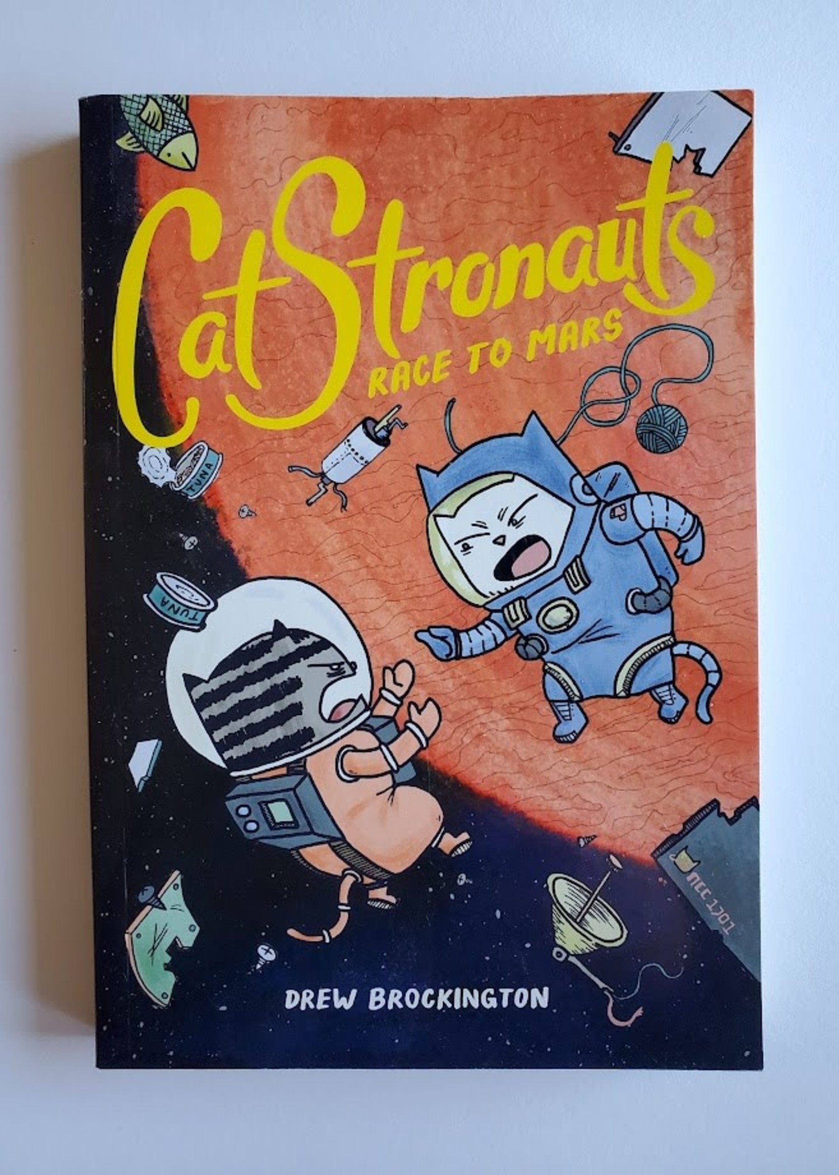 Little Brown & Company Race to Mars (Catstronauts Book 2)