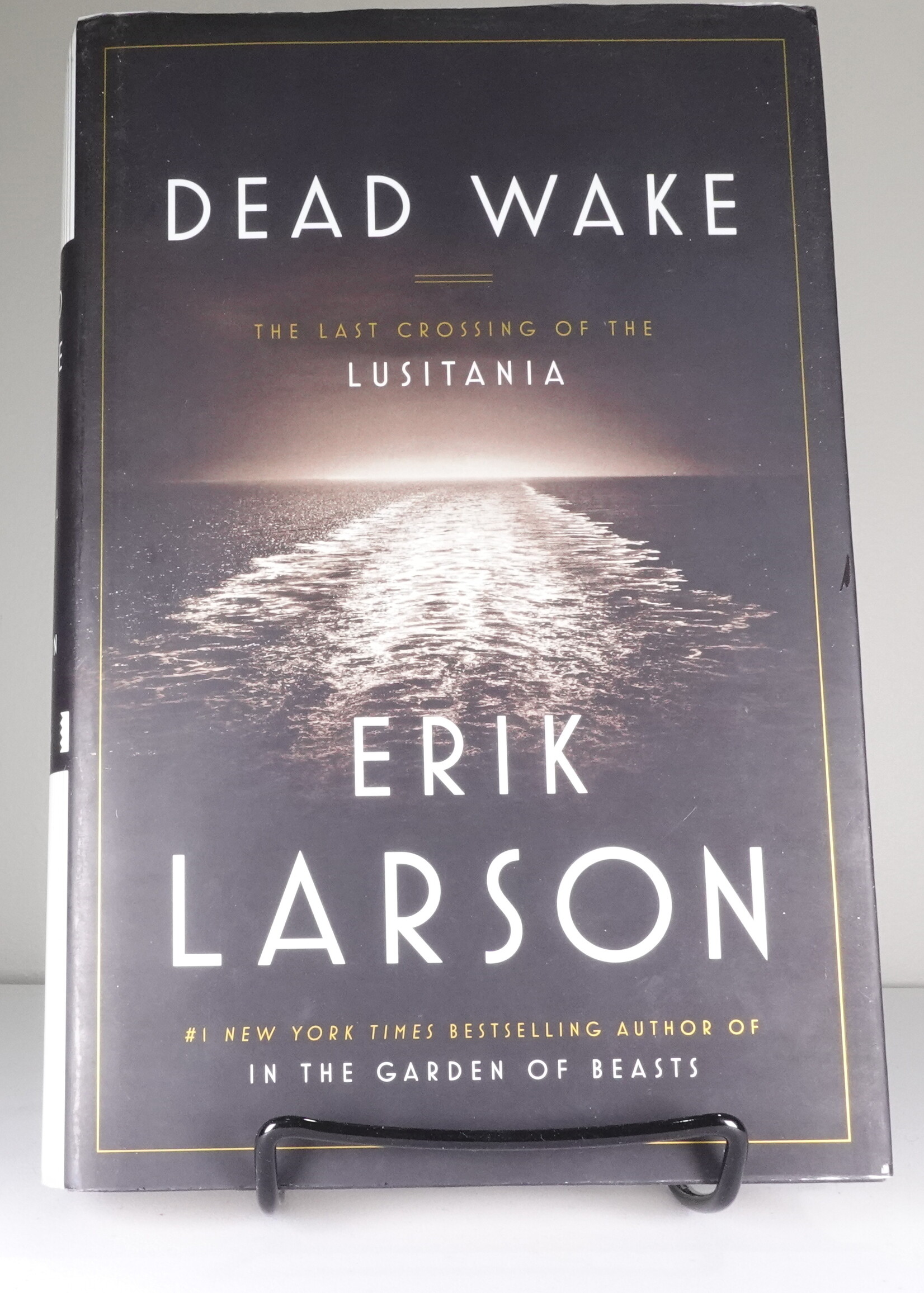Crown Dead Wake - The Last Crossing of the Lusitania