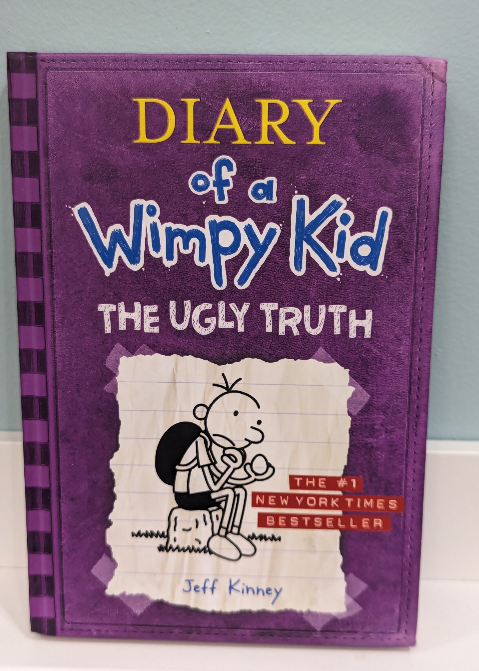 Abrams Books Diary of a Wimpy Kid: The Ugly Truth #5