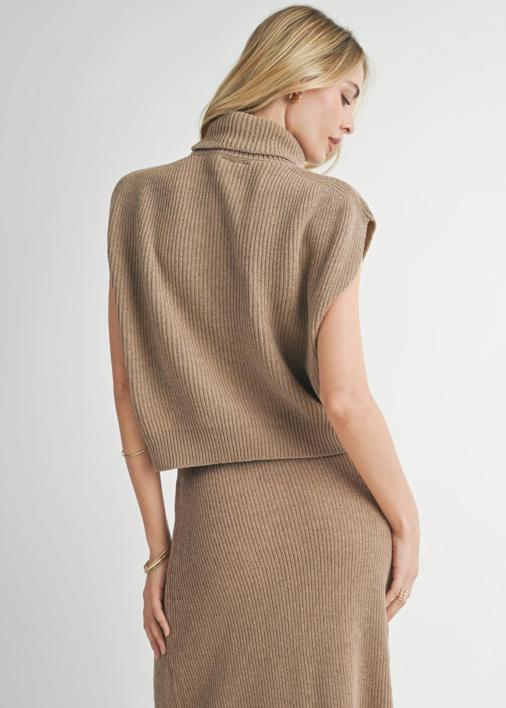 Crosby ribbed vest