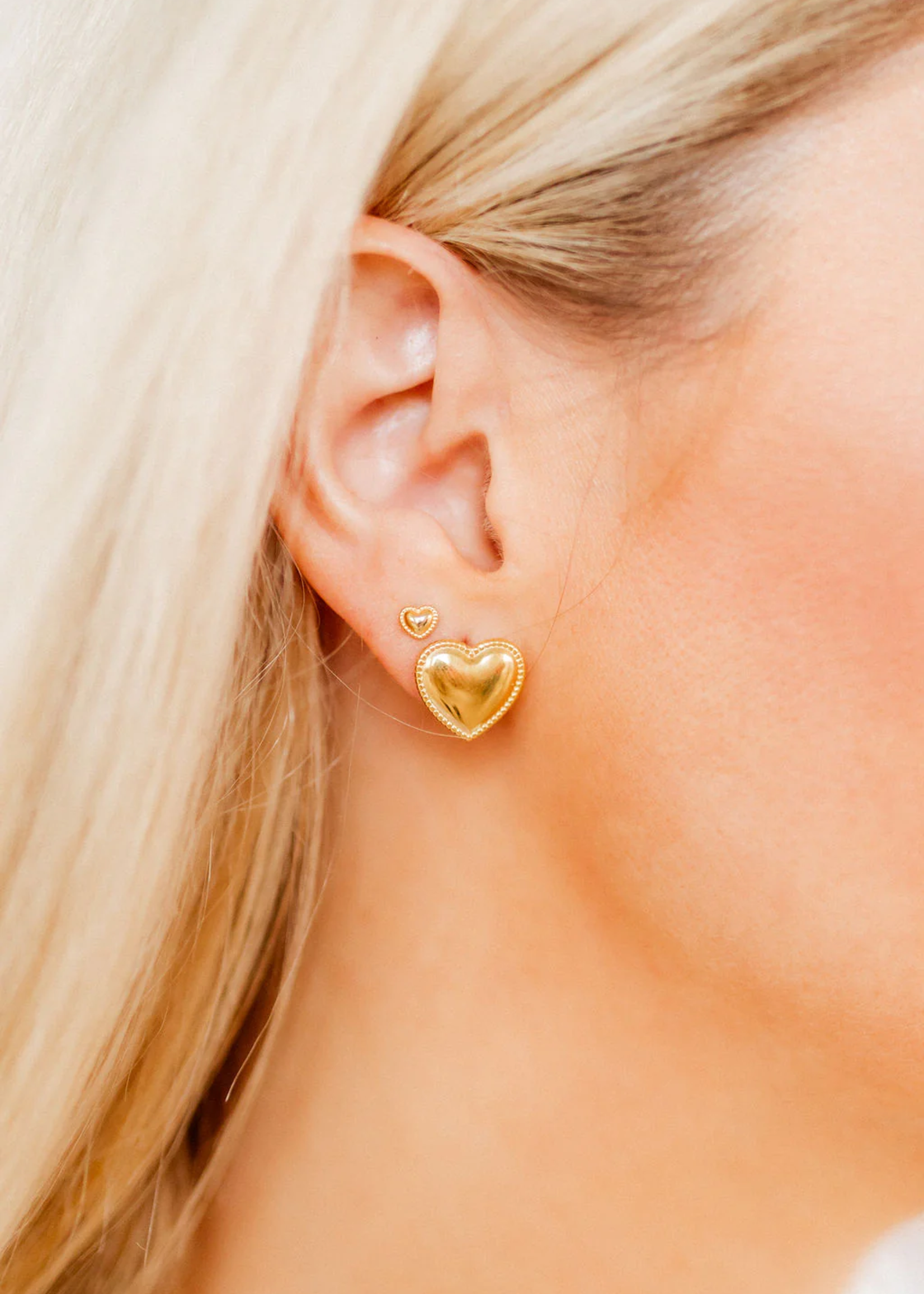 Crystal heart earrings