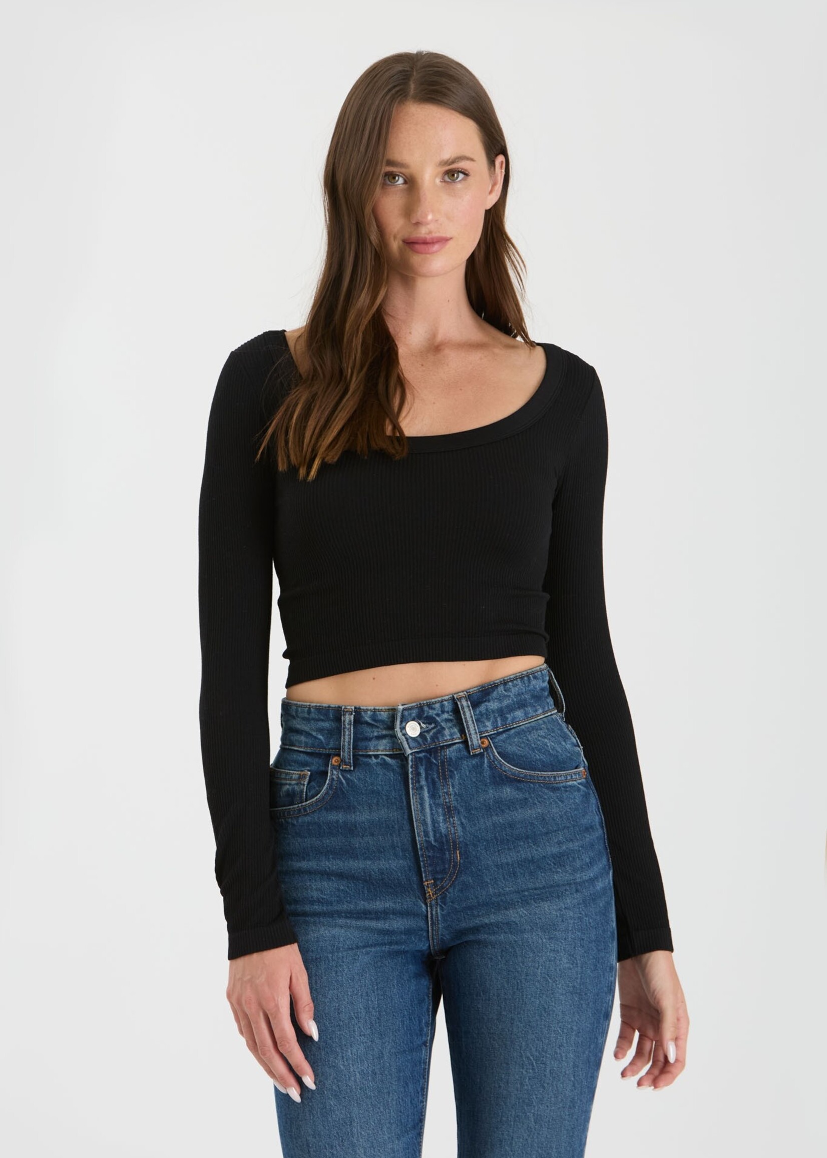 Paris scoop neck top