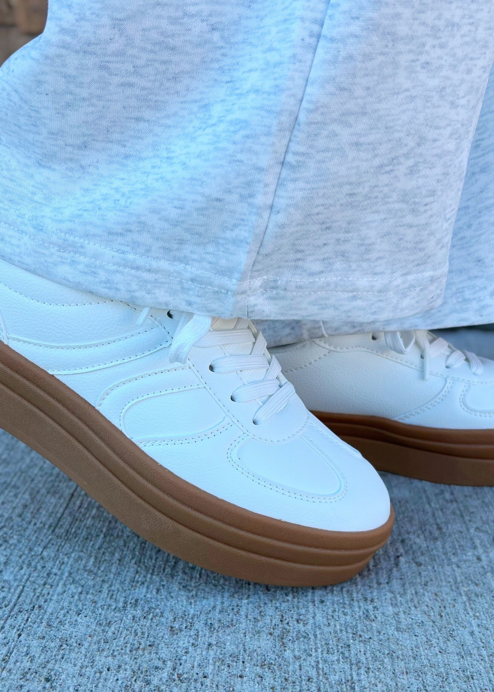 Bloom and Company Gaze Platform Sneakers White
