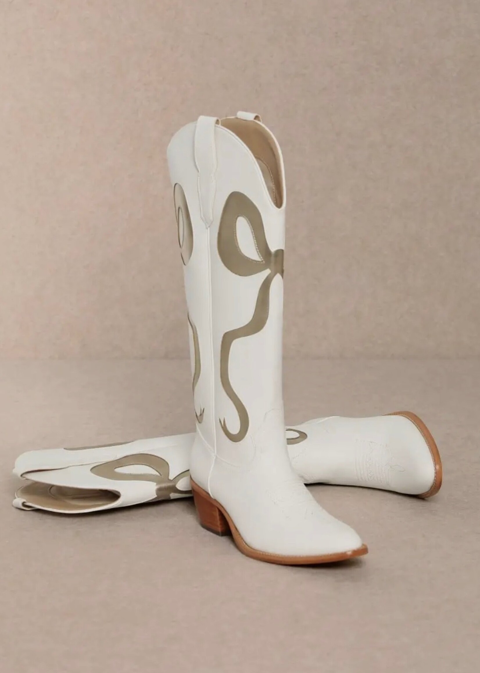 Bloom and Company White Bow Western Boots