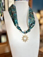 Bloom and Company Open Star Pendant Scarf Necklace Hunter Green