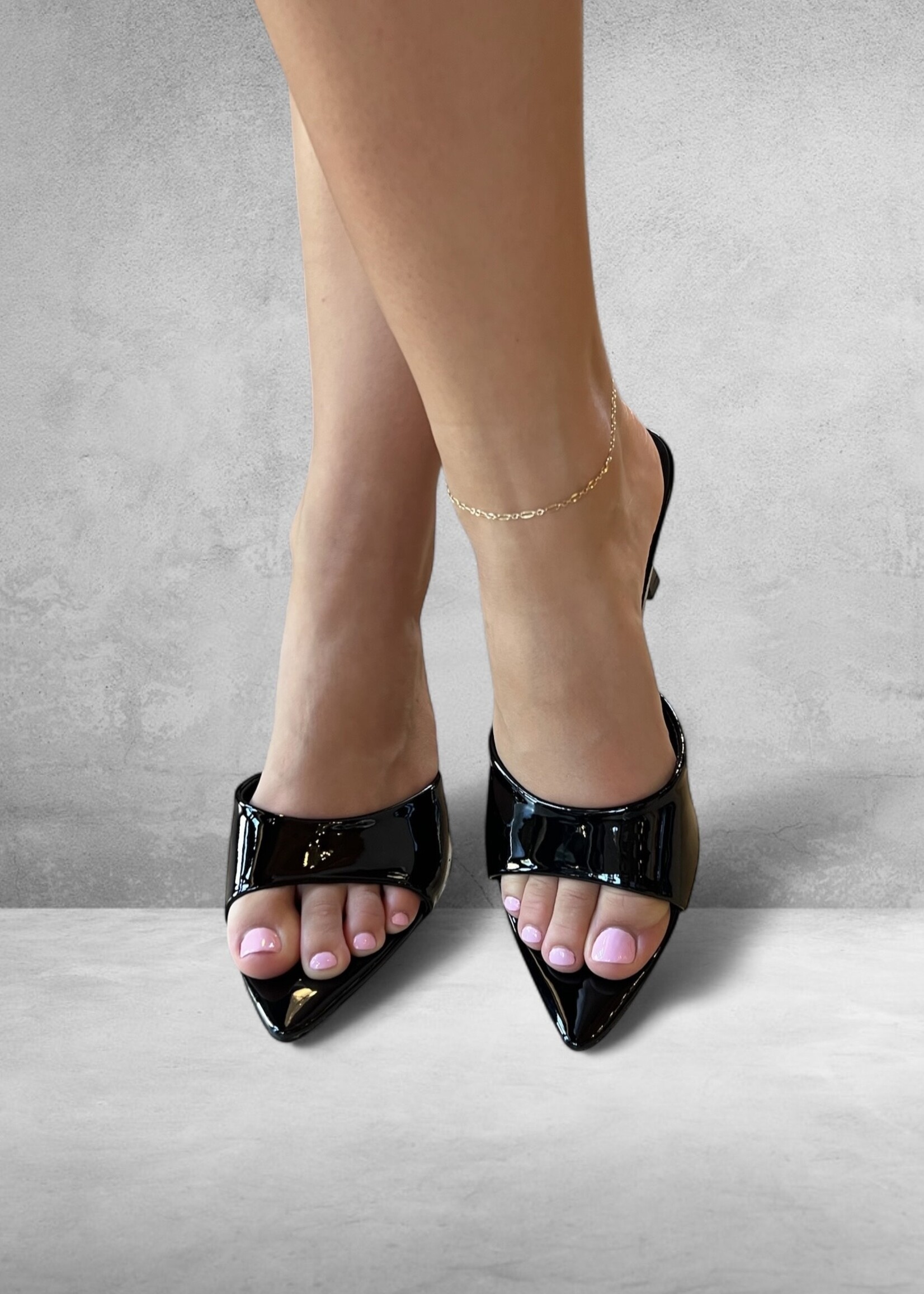 Bloom and Company Black Lady Heels