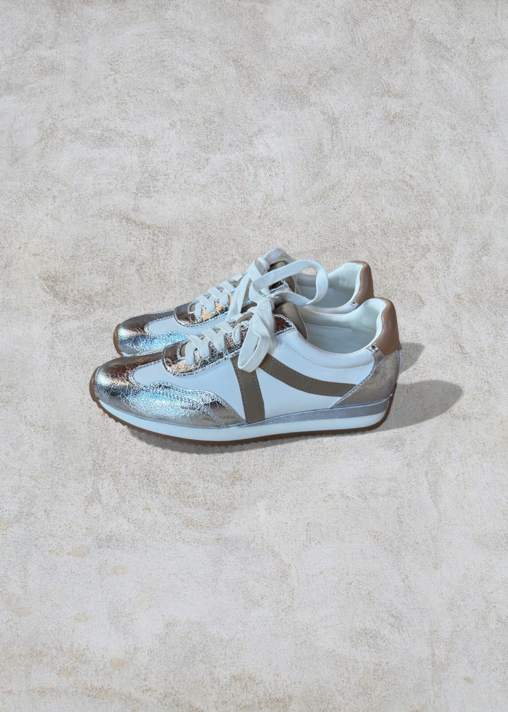 Bloom and Company Rafa Sneakers