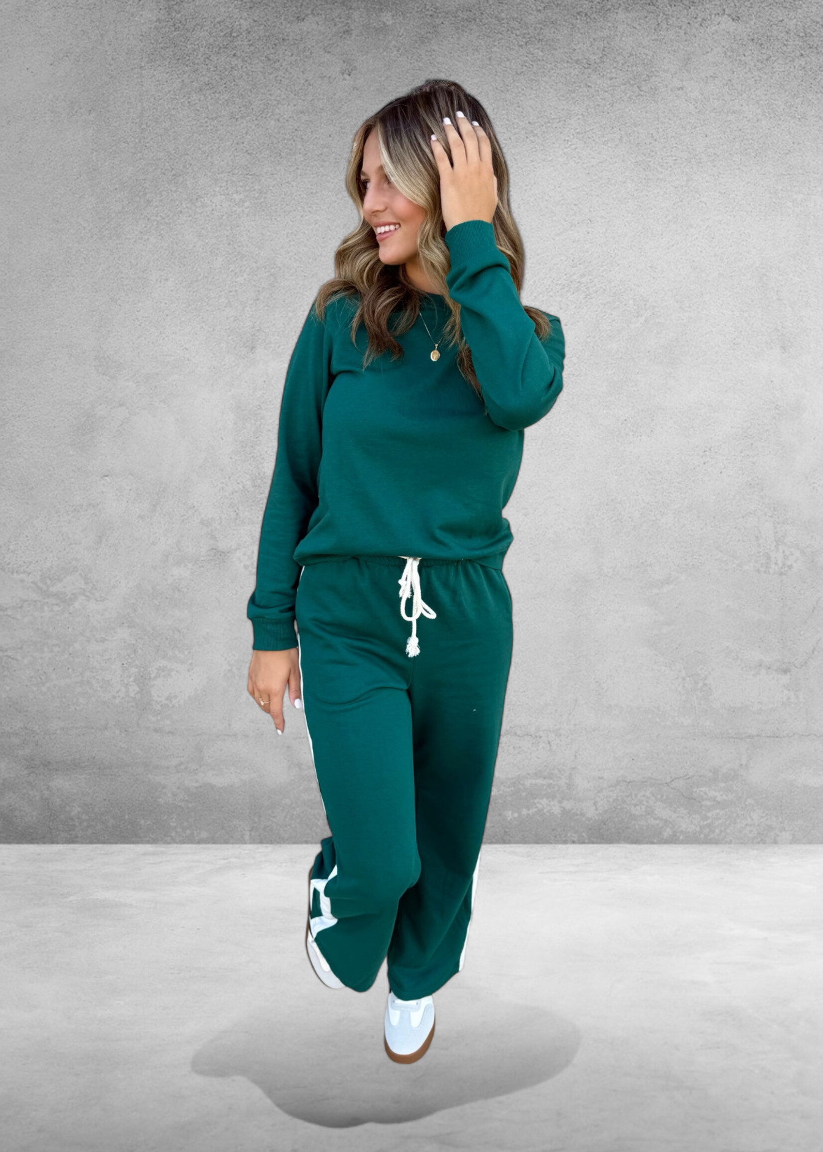 Bloom and Company Green Sweatsuit Set