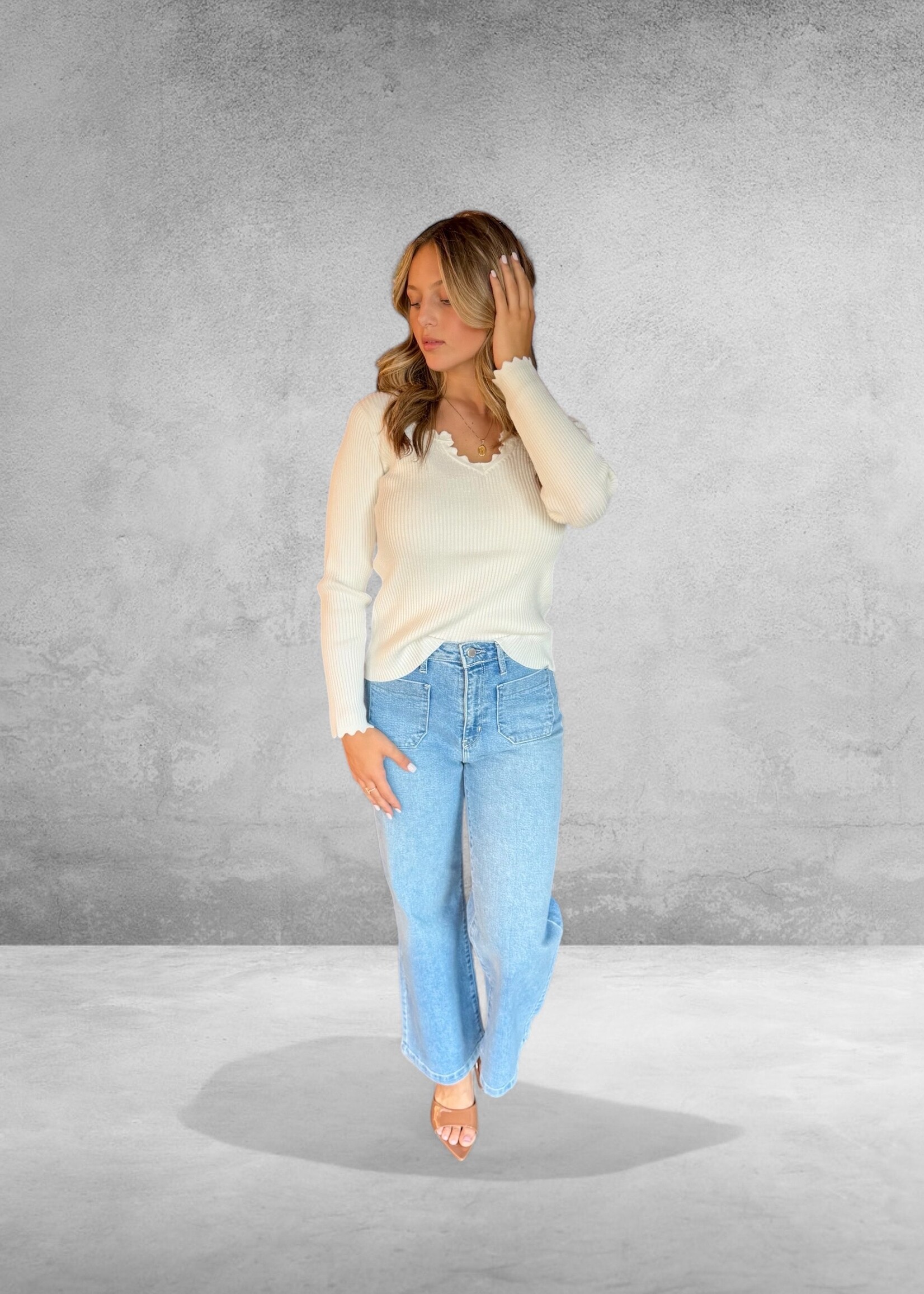 Bloom and Company White V-Neck Knit Top