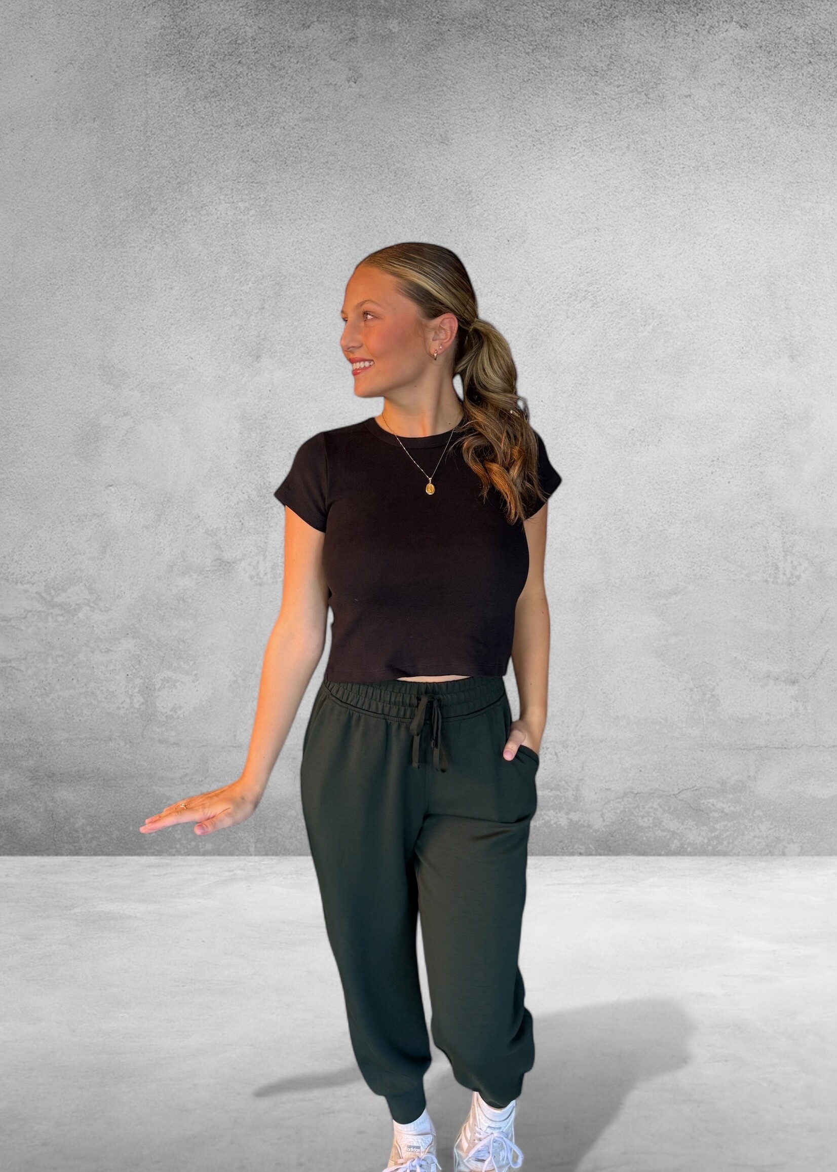 Bloom and Company Knit Cotton Short Sleeve Crop Top Black