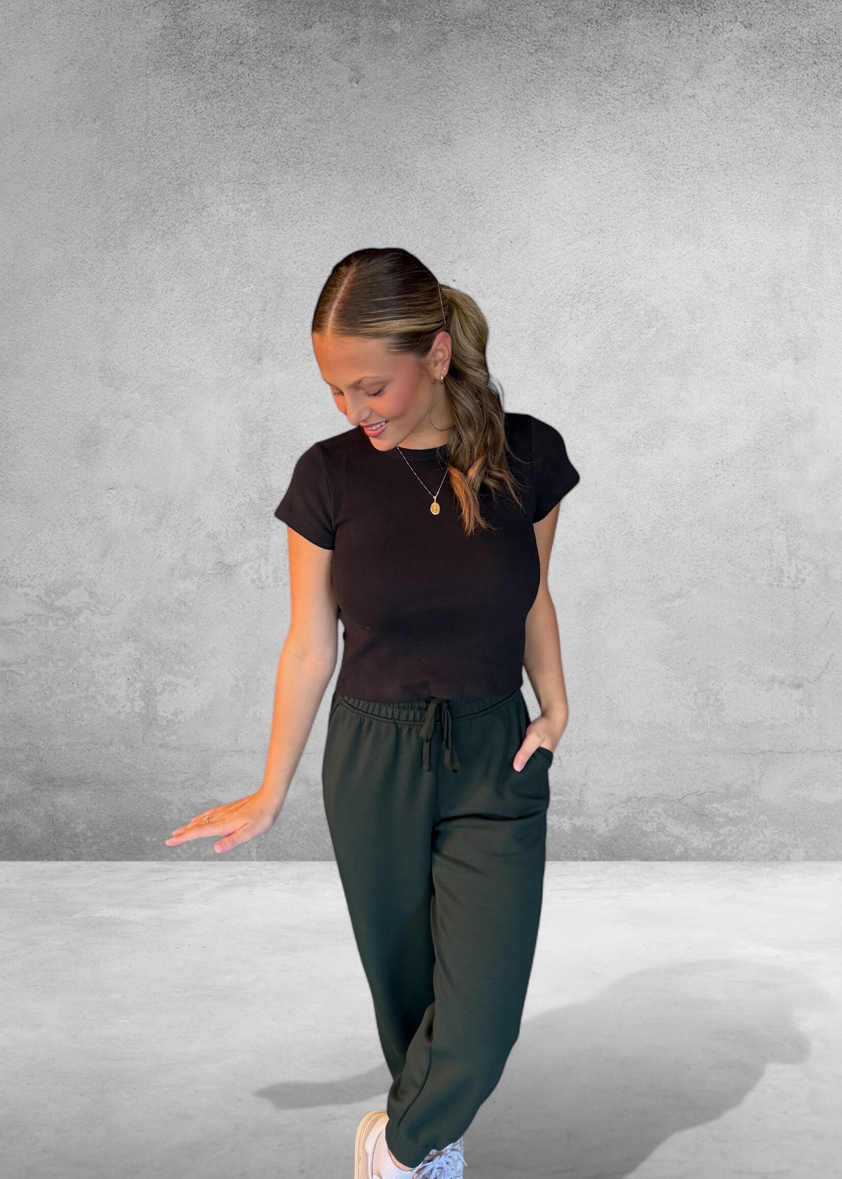 Bloom and Company Knit Cotton Short Sleeve Crop Top Black