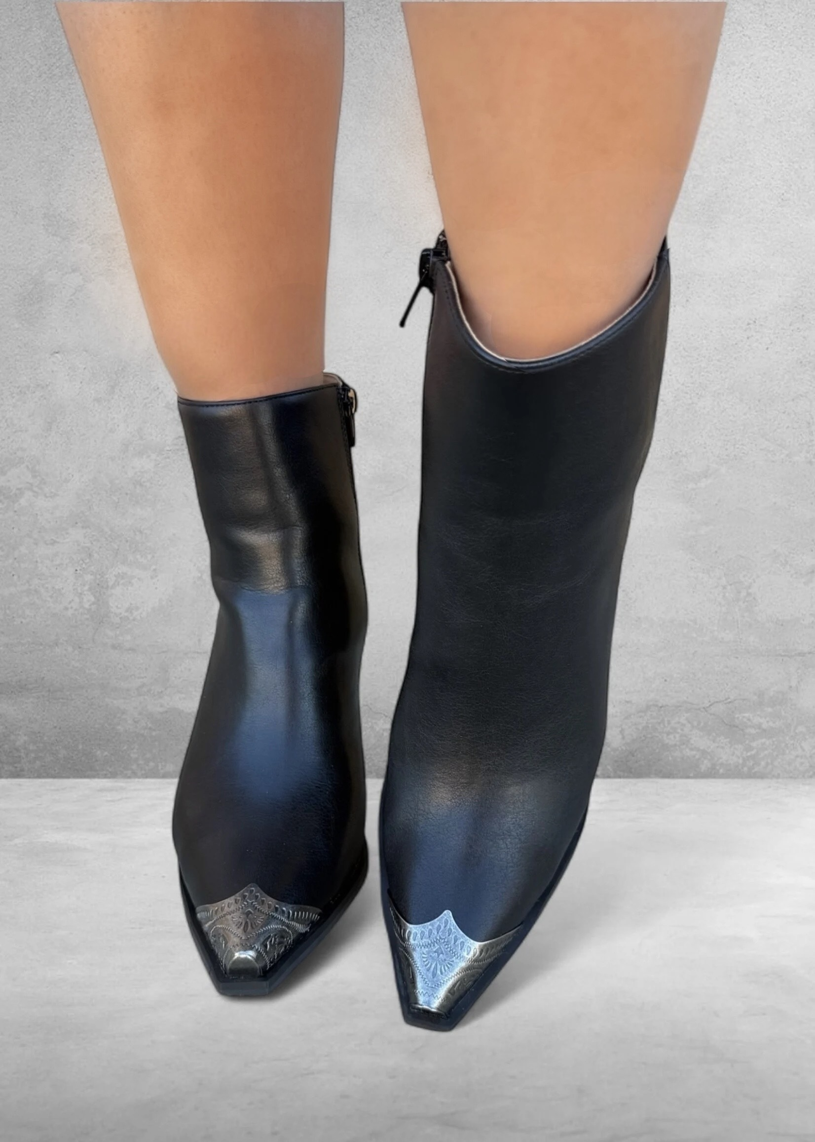 Bloom and Company Black Zion Boot