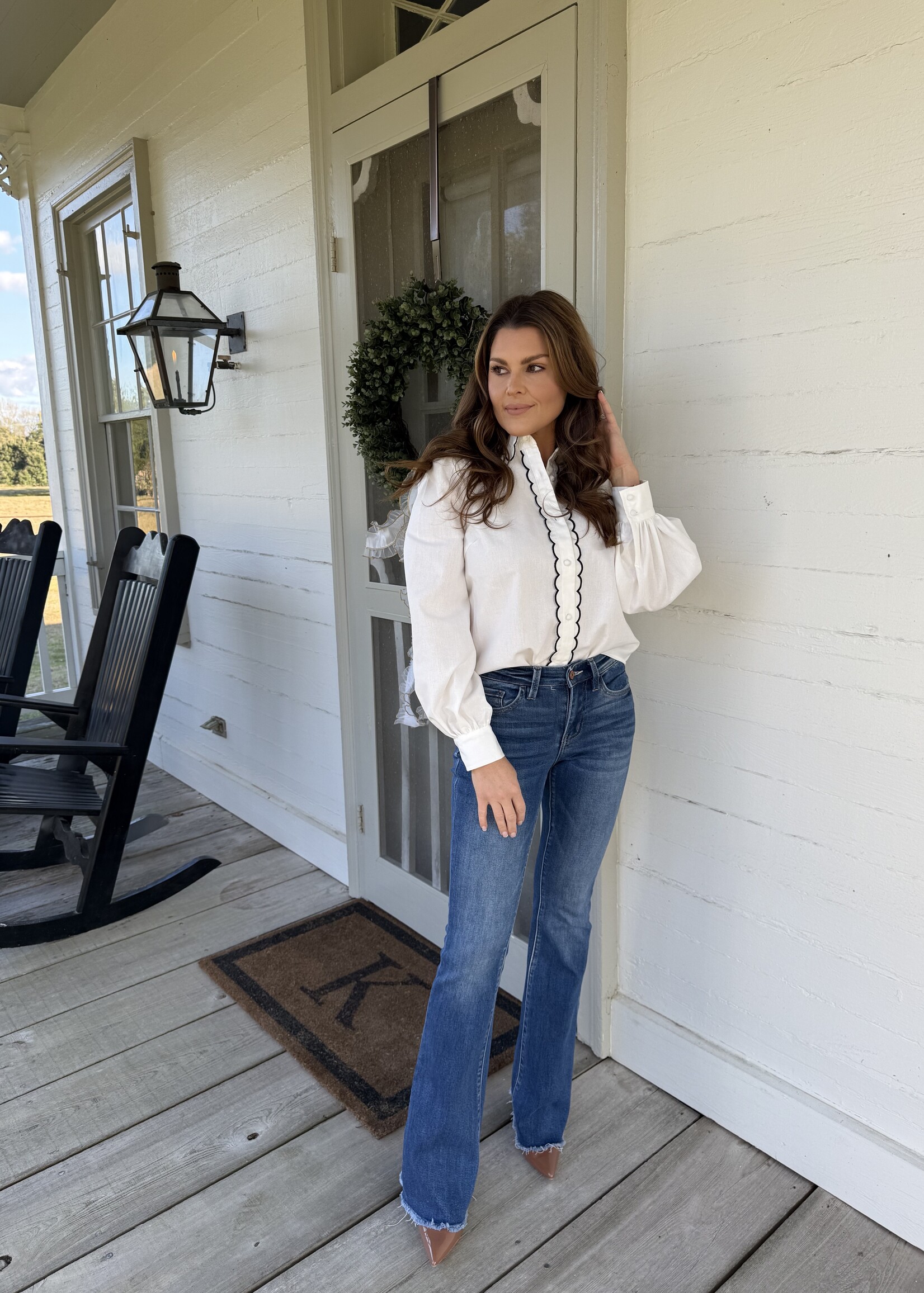 Endless Blu Le Cliche White Black Trim Scalloped Long Sleeve Button Top