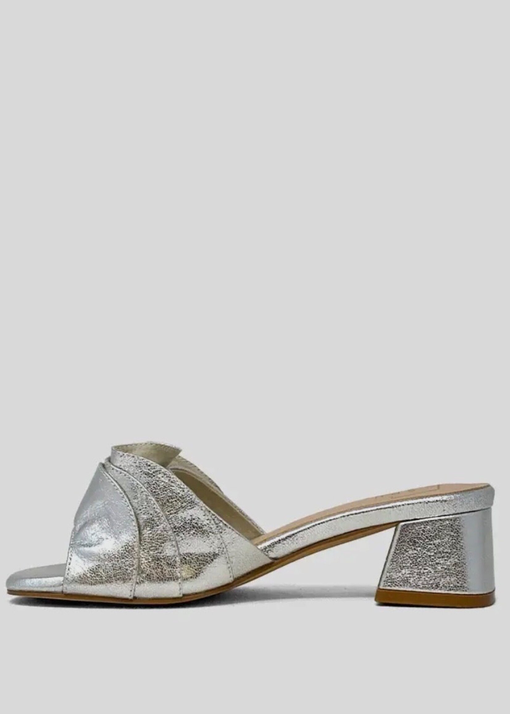 Shu Shop Dazzling Silver Heel
