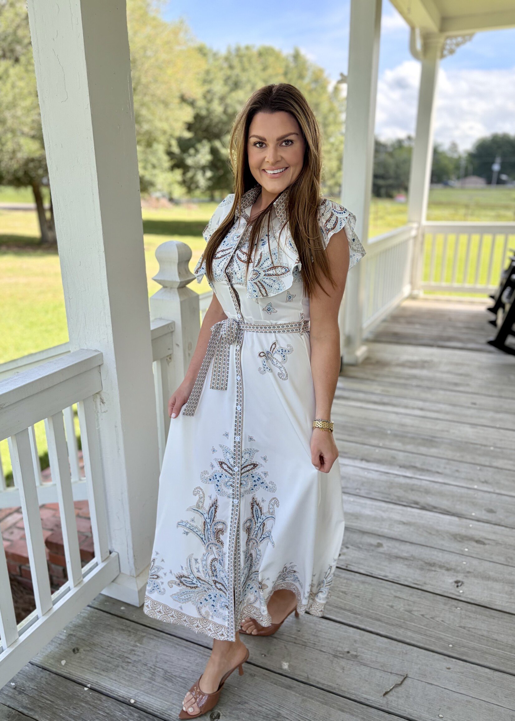 Rosa Clothing White Retro Paisley Print Collared Maxi Dress